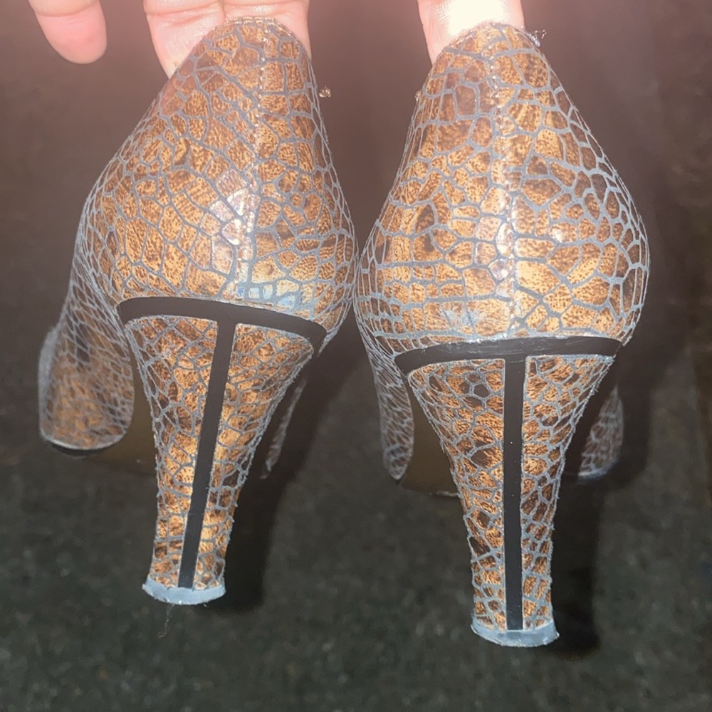 Leather Snakeskin Heels by J. Renee. Size 8M (women) - Picture 7 of 9